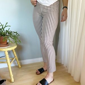 Women’s straight leg stretchy pants